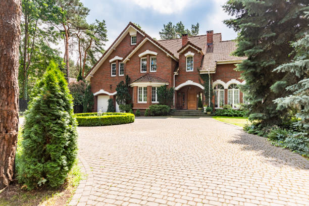 Best Local Driveway Pavers  in Cleveland, WI